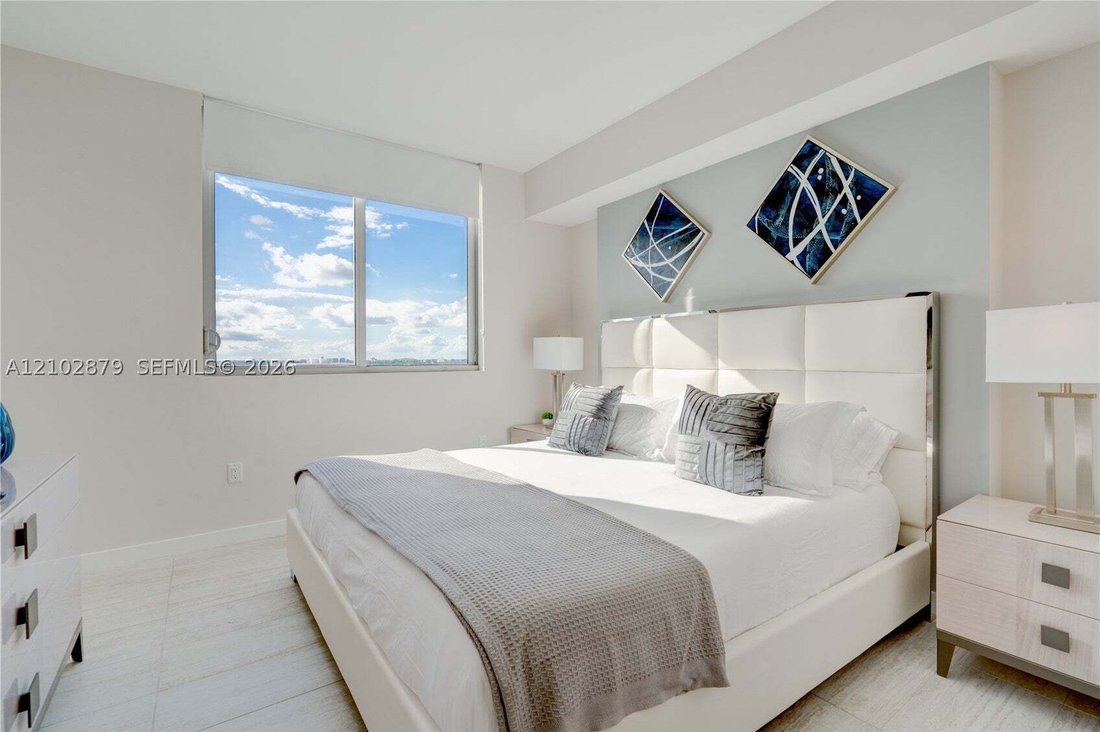 Condominio en Miami, Florida, Estados Unidos 3 - 19054421