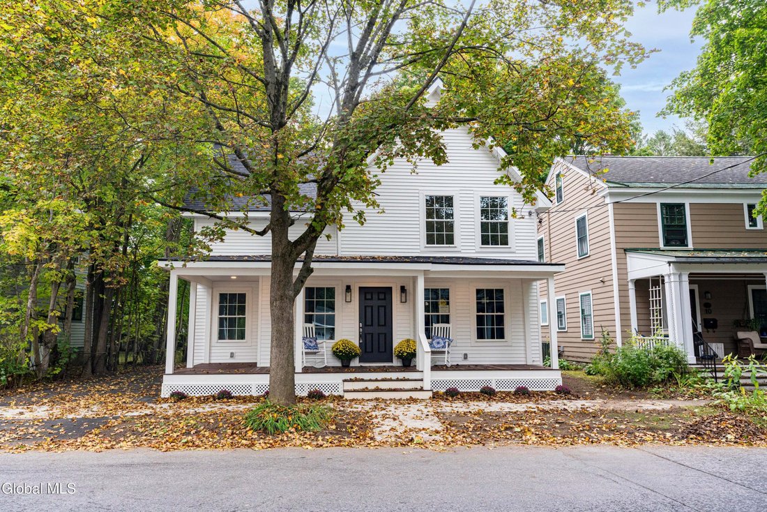 Casa a Saratoga Springs, New York, Stati Uniti 1 - 19051051