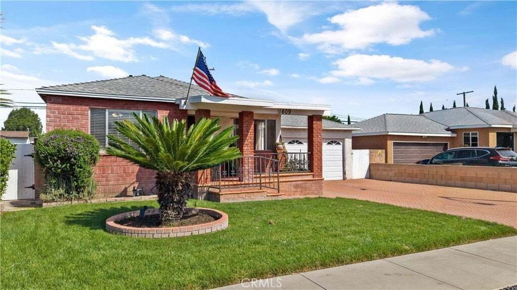 House in Signal Hill, California, United States 3 - 19056240