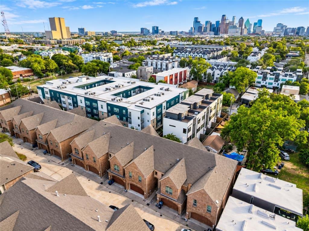 Dallas, Texas, United States 2 - 19053220
