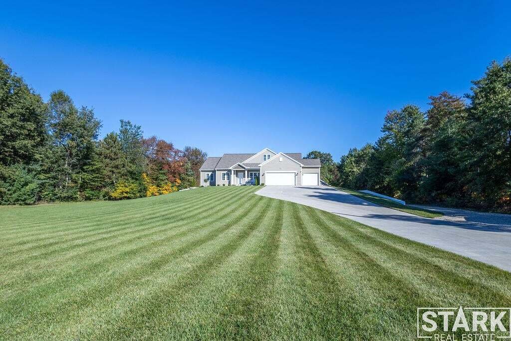 Casa en Norton Shores, Míchigan, Estados Unidos 2 - 19054692