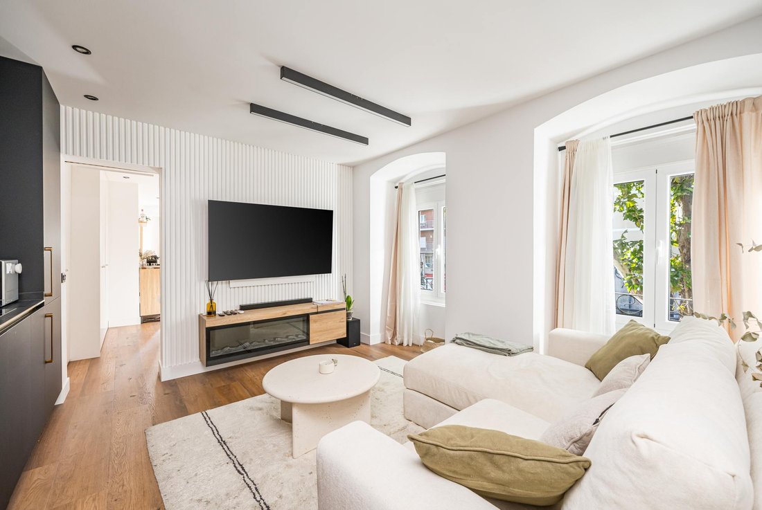 Apartment in Chamberi, Madrid, Spain 2 - 19051360