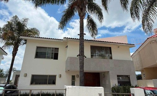 Condo in Ciudad López Mateos, State of Mexico, Mexico 1