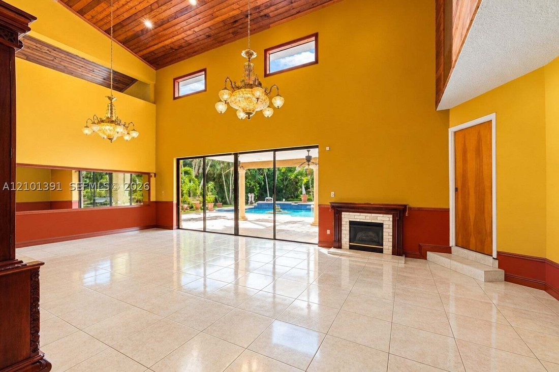 Casa a Miami Lakes, Florida, Stati Uniti 2 - 19054433