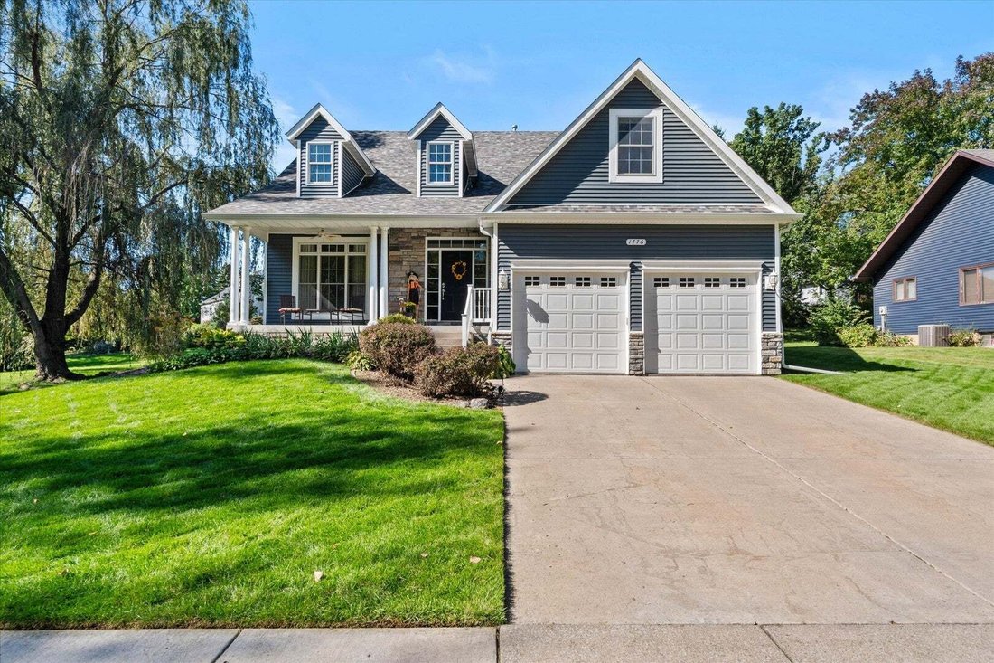 House in Bettendorf, Iowa, United States 2 - 19054507