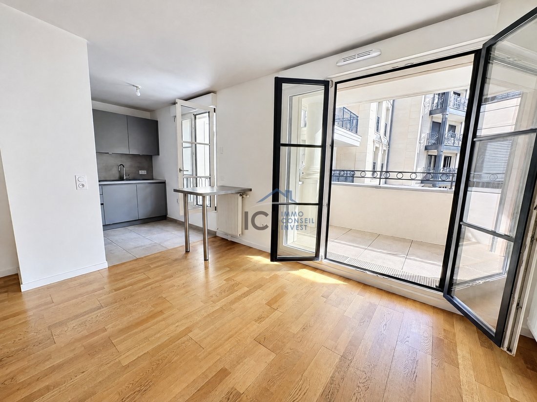 Appartamento a Giardino Parigino, Clamart, Francia 3 - 17552458