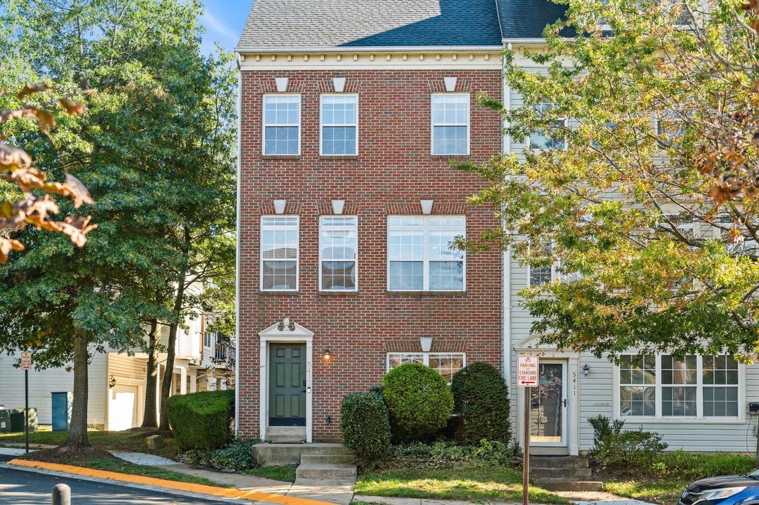 Townhouse in Lincolnia, Virginia, United States 1 - 19050808