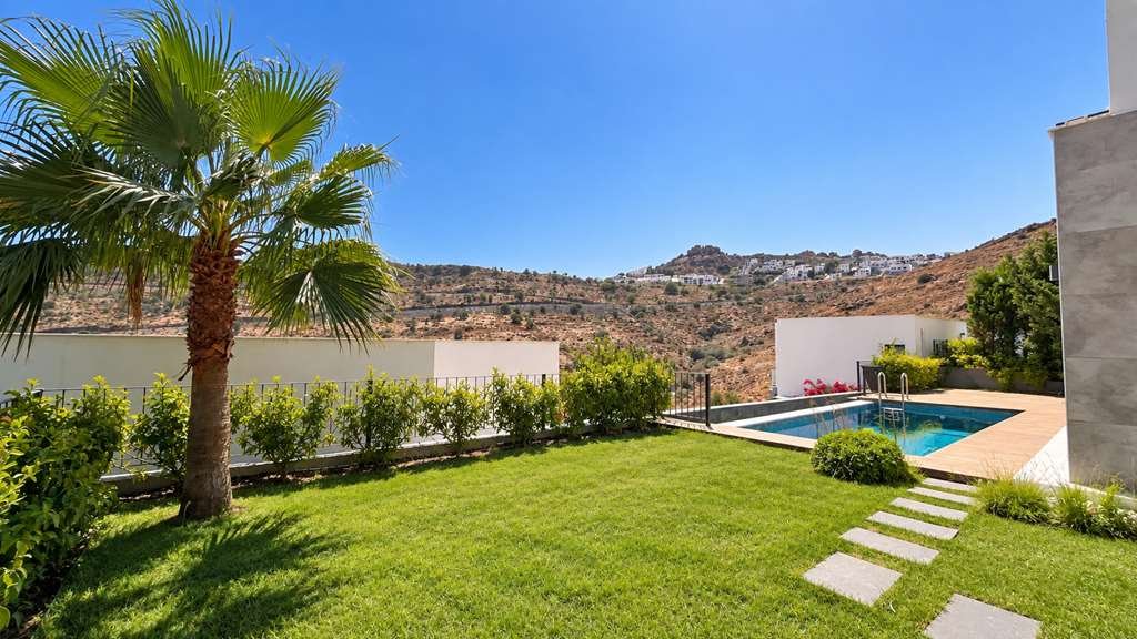 Villa in Ortakent, Muğla, Türkei 1 - 19051444
