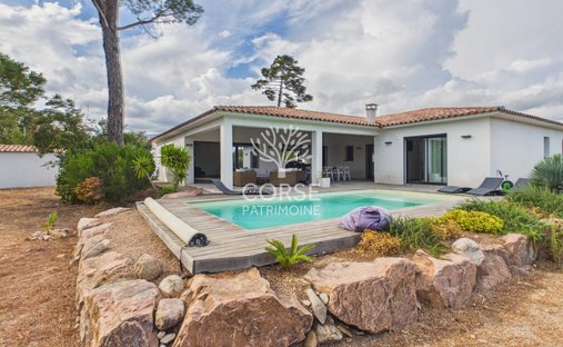 Casa en Porto-Vecchio, Córcega, Francia 1
