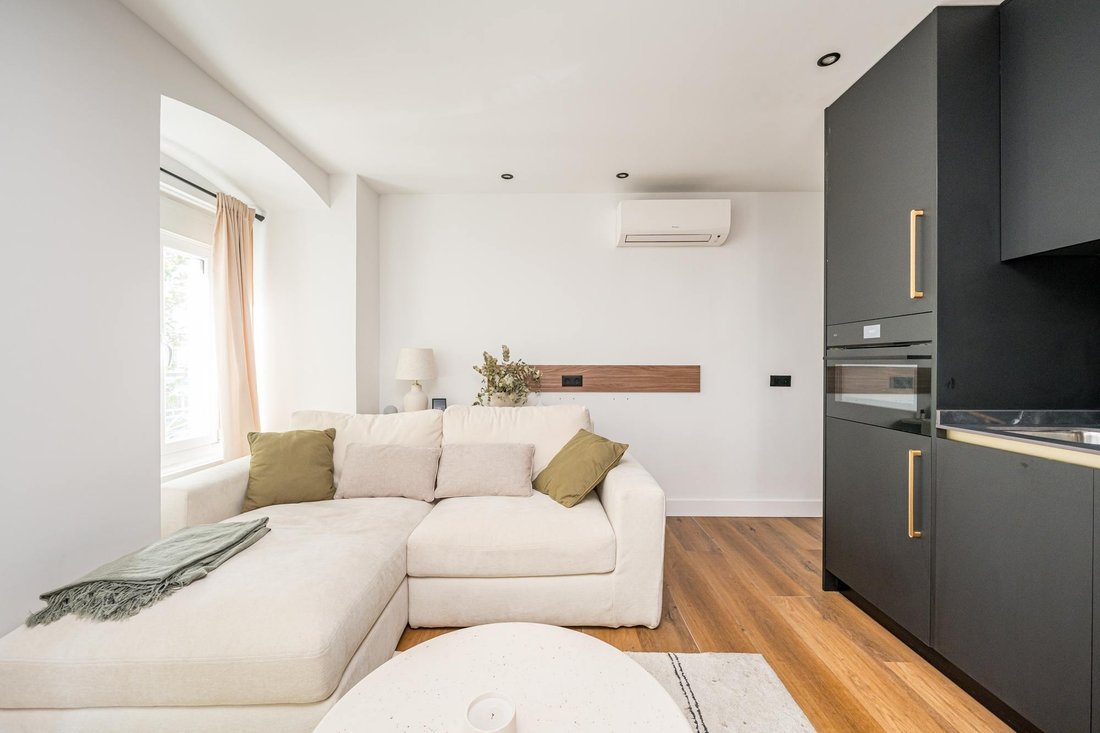 Apartment in Chamberi, Madrid, Spain 3 - 19051360