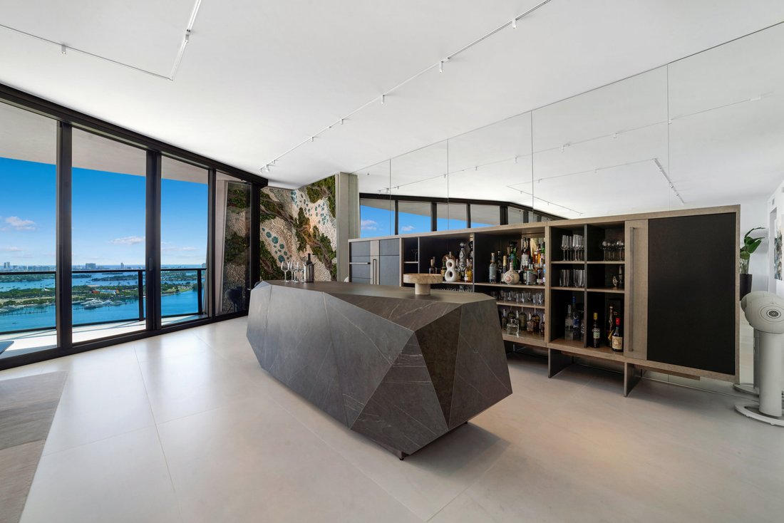 Appartement à Miami, Floride, États-Unis 2 - 19055088