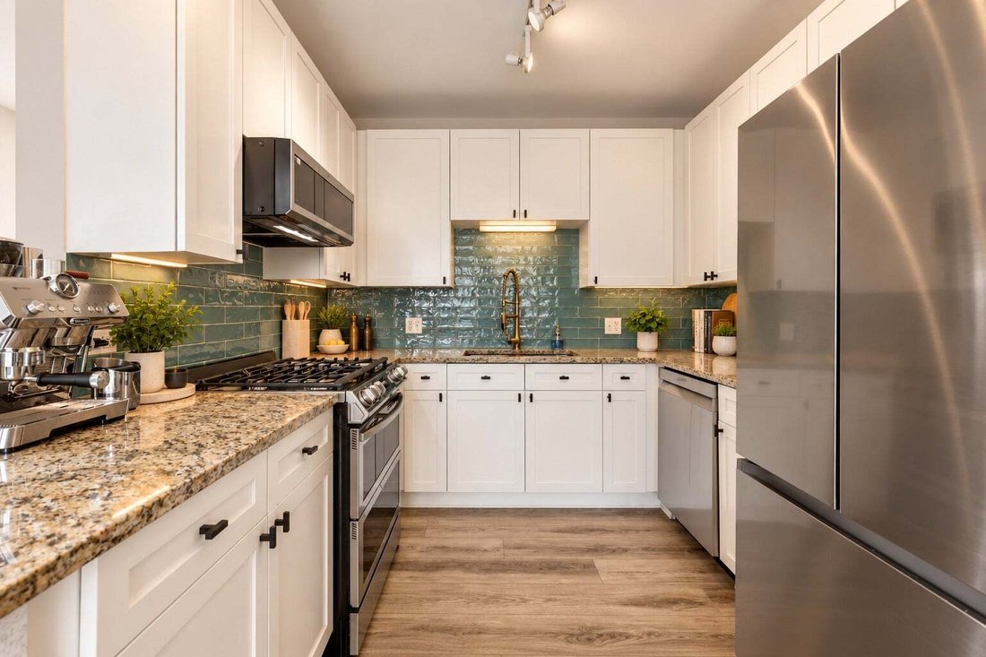 Condo in Chicago, Illinois, United States 5 - 19054476