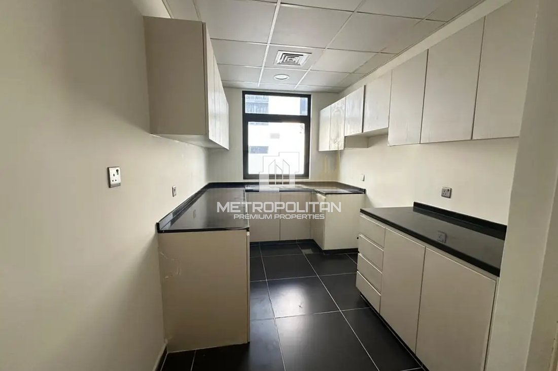 Townhouse in Damac Hills 2, Dubai, United Arab Emirates 3 - 19052294