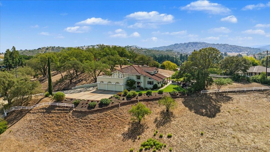Maison à Morgan Hill, Californie, États-Unis 2 - 19054069