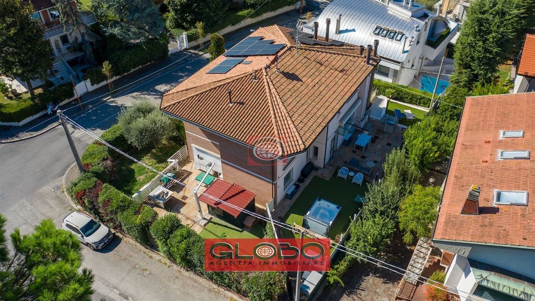 Villa en Zona Monte - Ponte Abbadesse, Cesena, Emilia-Romaña 1 - 19053520
