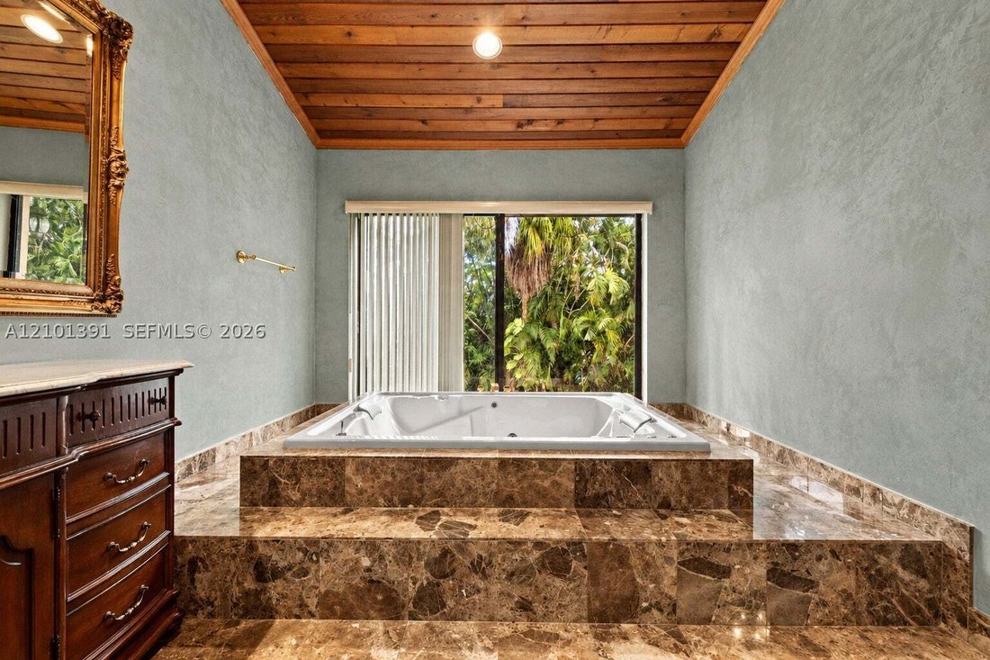 Casa a Miami Lakes, Florida, Stati Uniti 4 - 19054433