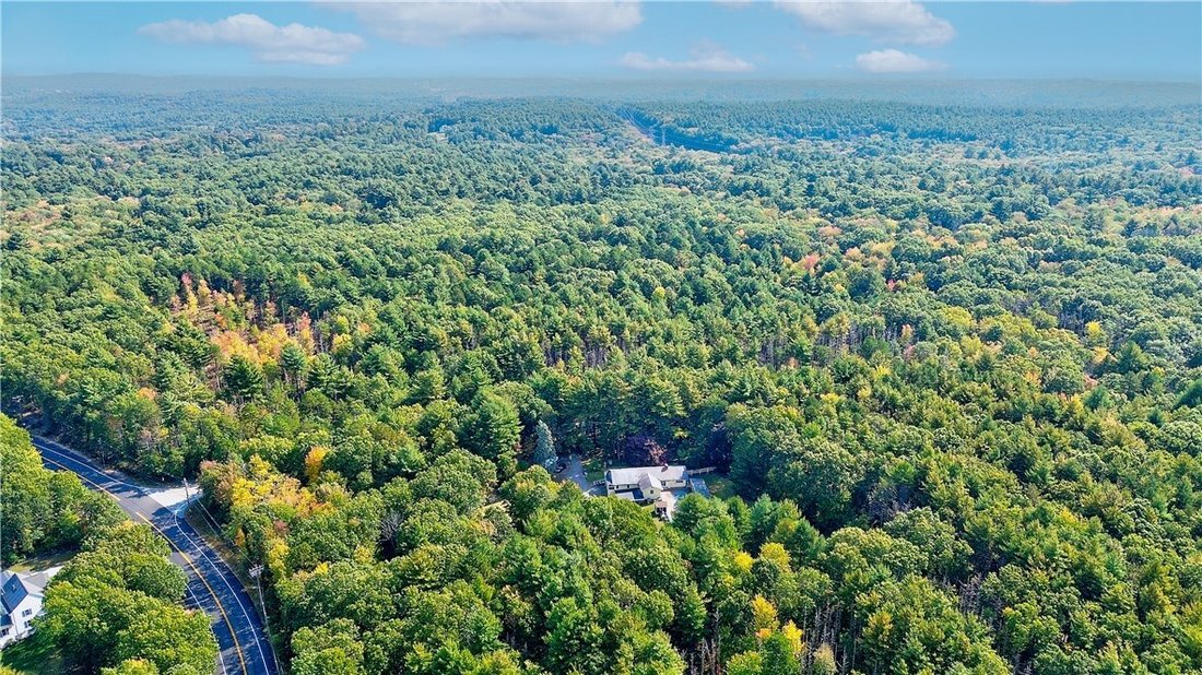 House in Sharon, Massachusetts, United States 2 - 19056146