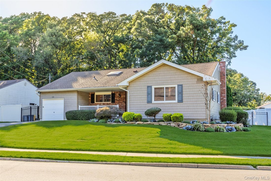 Casa a Old Bethpage, New York, Stati Uniti 2 - 19053869