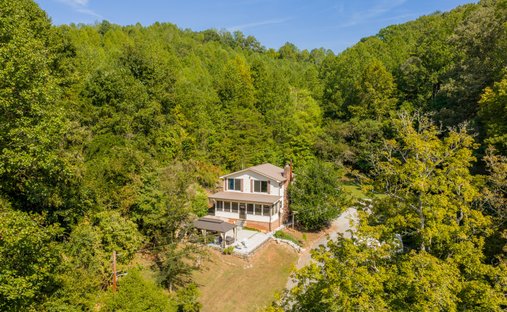 House in Madisonville, Tennessee, United States 1