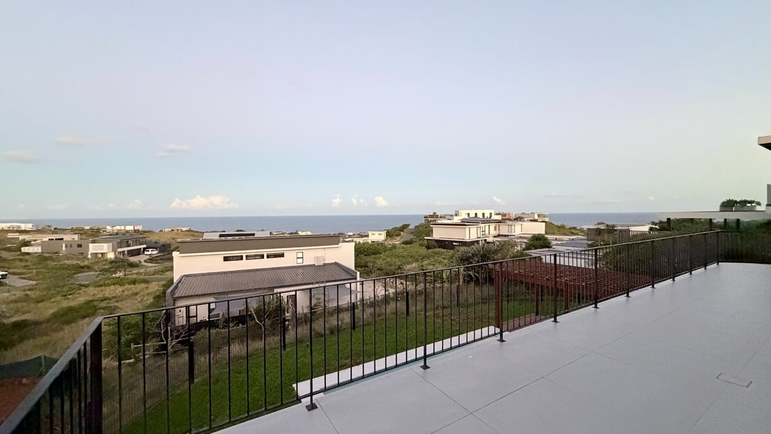 House in Sheffield Beach, KwaZulu-Natal, South Africa 4 - 16268882