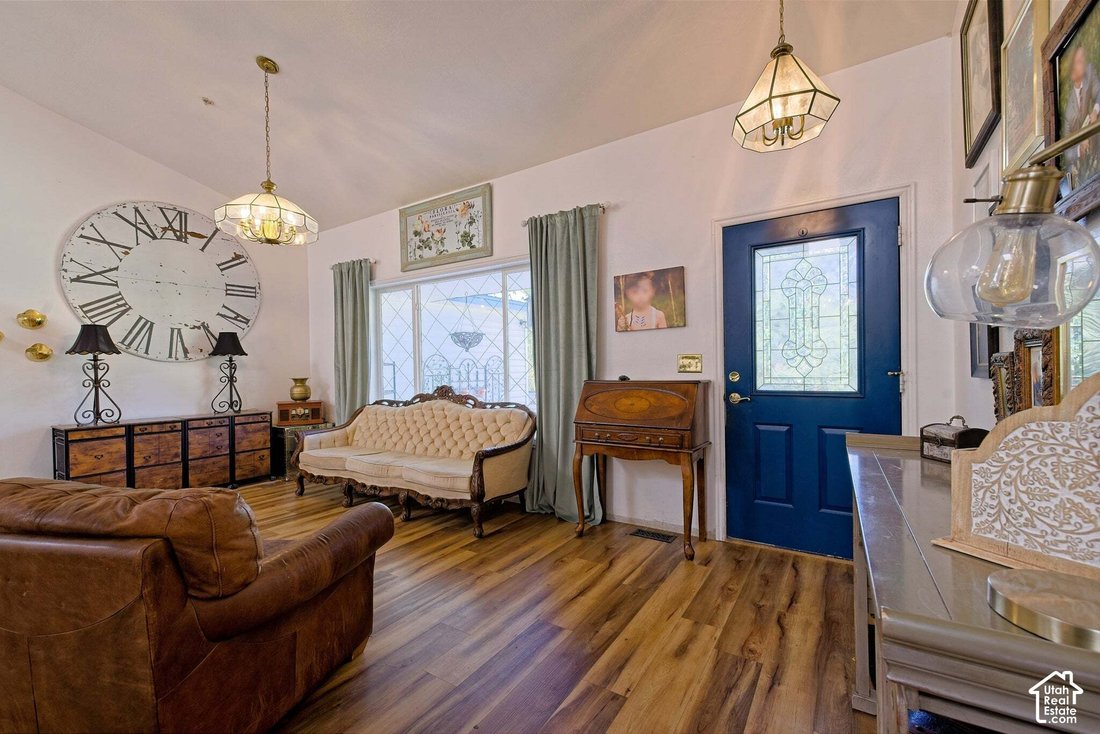 House in Woodland Hills, Utah, United States 3 - 19051057