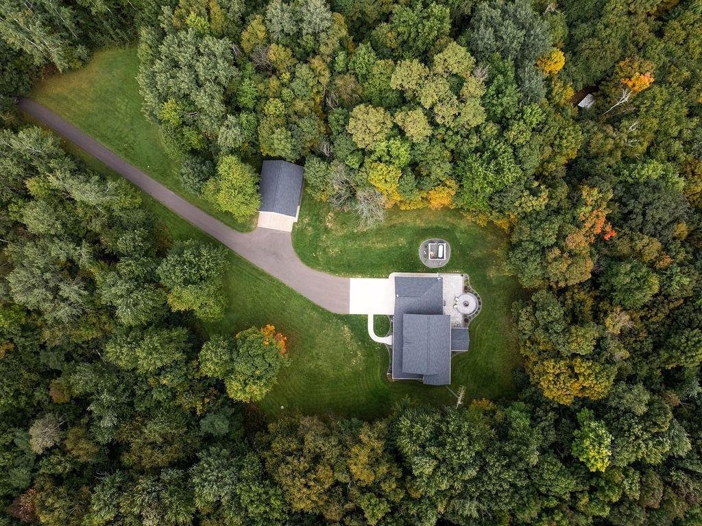 House in Mikana, Wisconsin, United States 3 - 19053409