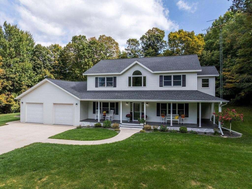 House in Mikana, Wisconsin, United States 1 - 19053409