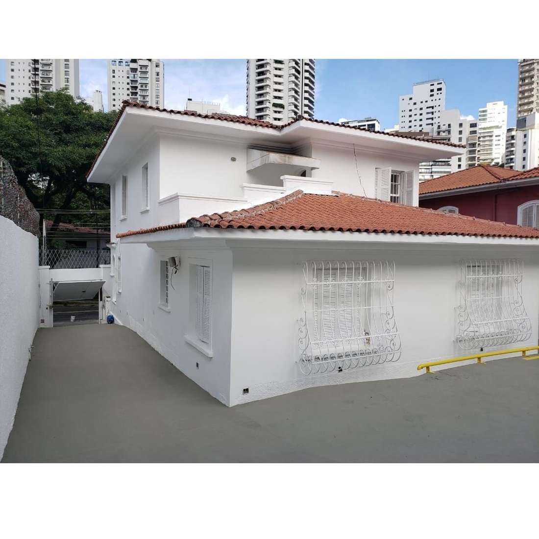 House in Pacaembu, State of São Paulo, Brazil 2 - 19053019