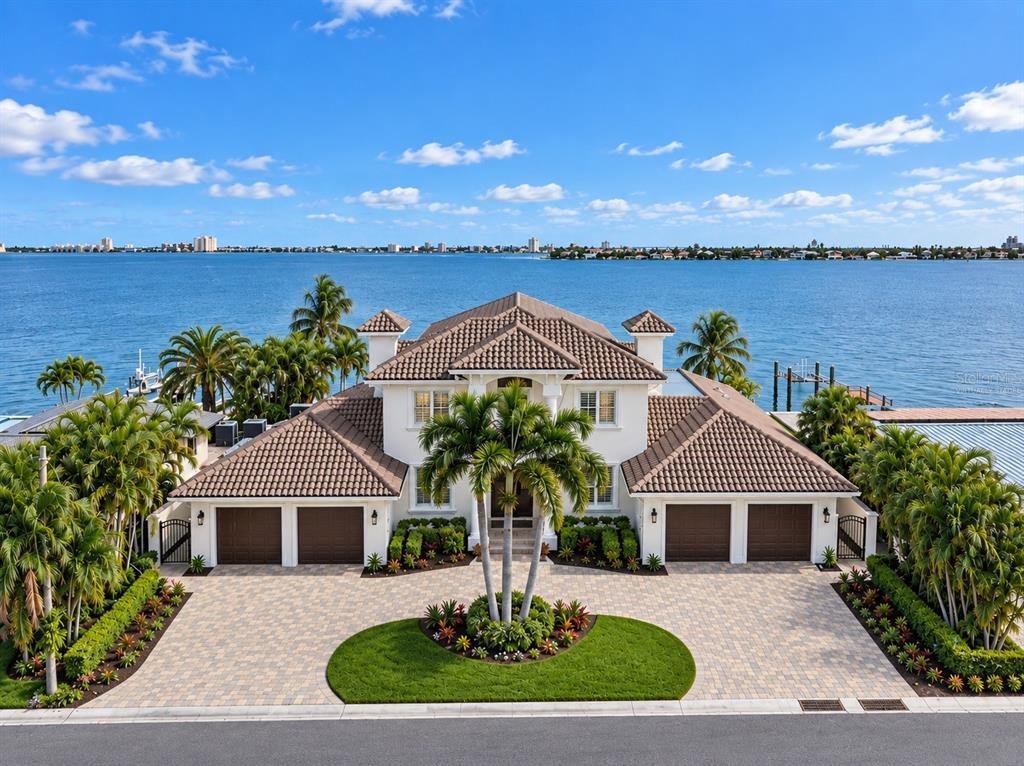 House in St. Pete Beach, Florida, United States 1 - 18709908