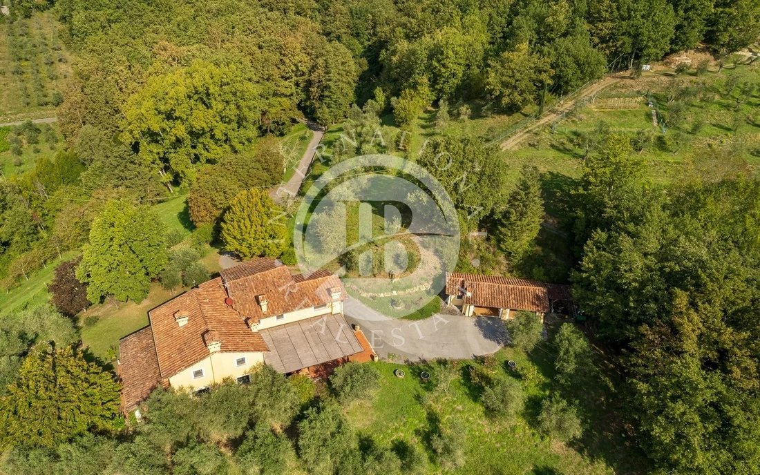 Villa a Fivizzano, Toscana, Italia 3 - 19052125