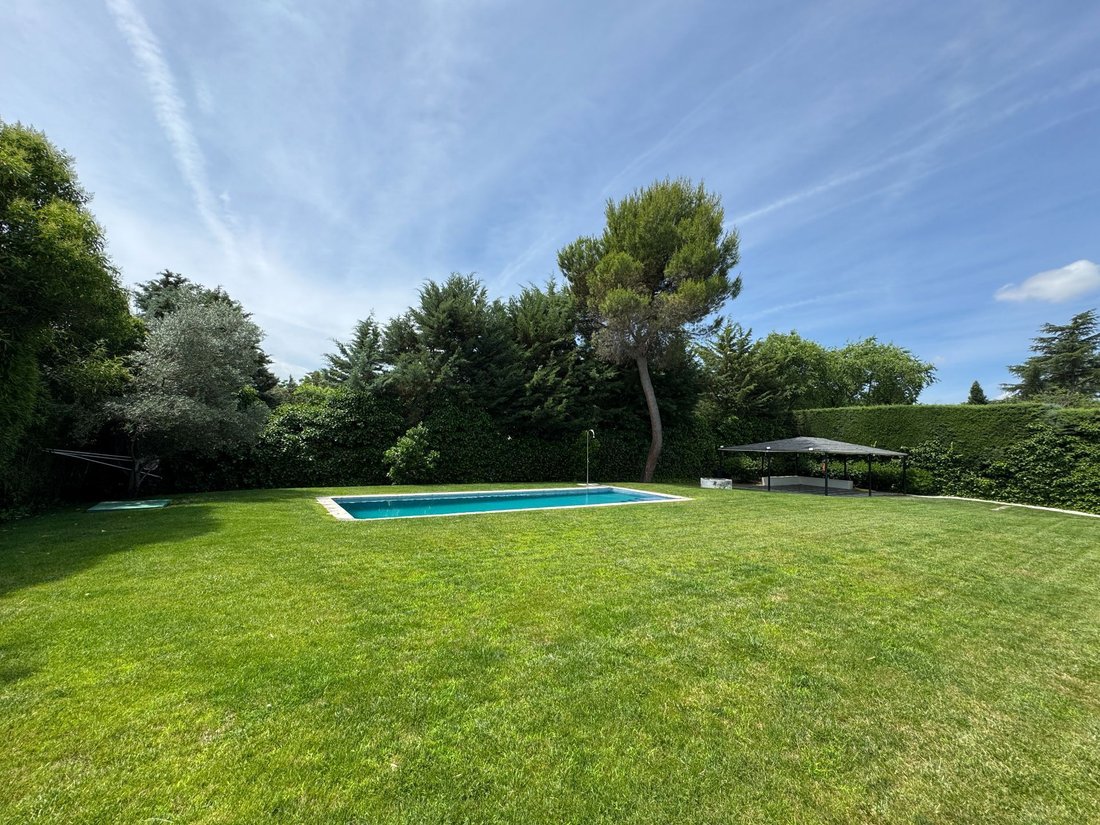 Chalet in La Moraleja, Alcobendas, Comunidad de Madrid 5 - 19054225