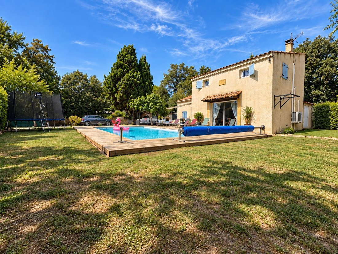 Casa en La Barben, Provenza-Alpes-Costa Azul, Francia 3 - 19056455