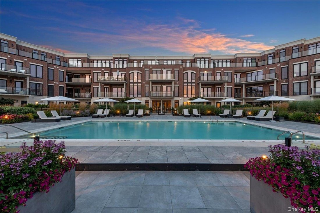 Condo in Roslyn Harbor, New York, United States 4 - 19050998