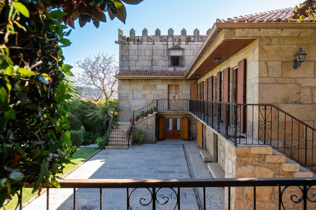 Villa in Guillarei, Tui, Spain 3 - 19053621