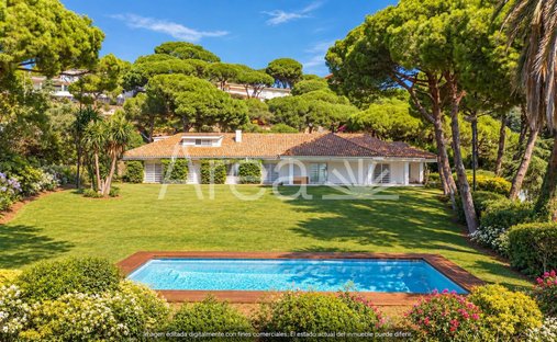 Villa en San Andrés de Llavaneras, Cataluña, España 1