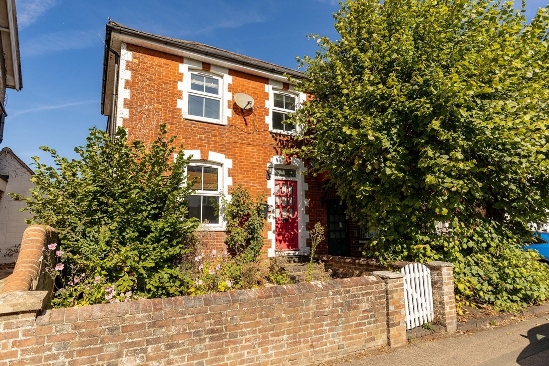 House in Three Bridges, Crawley, England 1 - 19052225