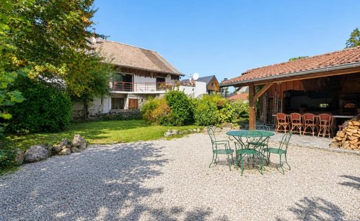 Casa a Doussard, Auvergne-Rodano-Alpi, Francia 1