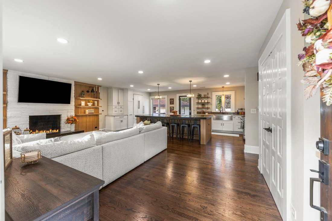 House in Glen Ellyn, Illinois, United States 3 - 19055999