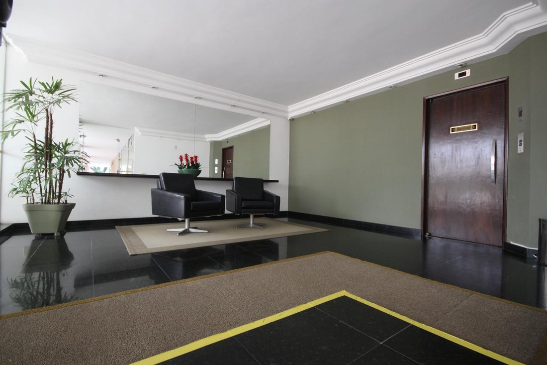 Apartment in Santa Cecilia, State of São Paulo, Brazil 4 - 19053044