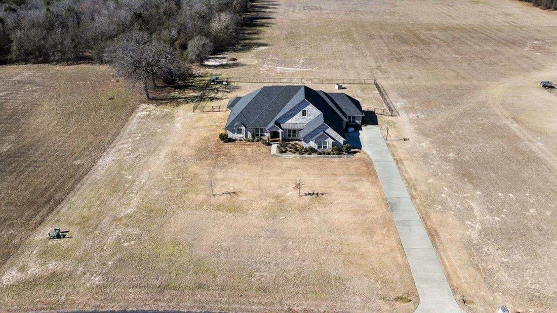 House in Hideaway, Texas, United States 2 - 19053682