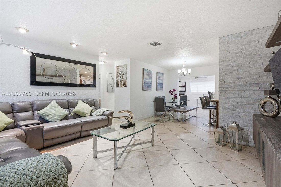 Casa a Miami Lakes, Florida, Stati Uniti 3 - 19054398