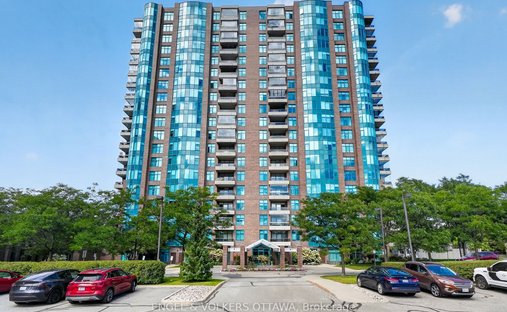 Eigentumswohnung in Ottawa, Ontario, Kanada 1