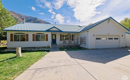House in Woodland Hills, Utah, United States 1