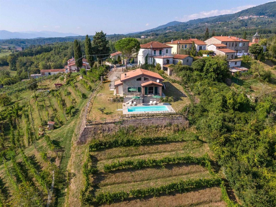 Villa a Fivizzano, Toscana, Italia 5 - 19054269