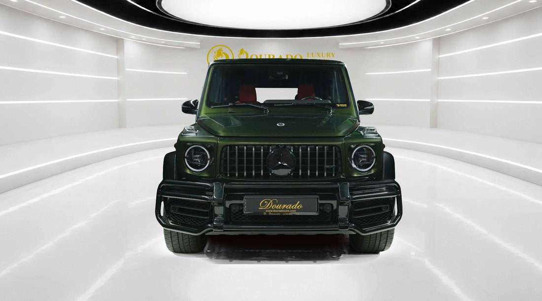 Suv in Dubai, United Arab Emirates 2 - 19056404