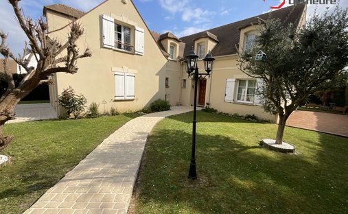 Haus in Villiers-Adam, Île-de-France, Frankreich 1