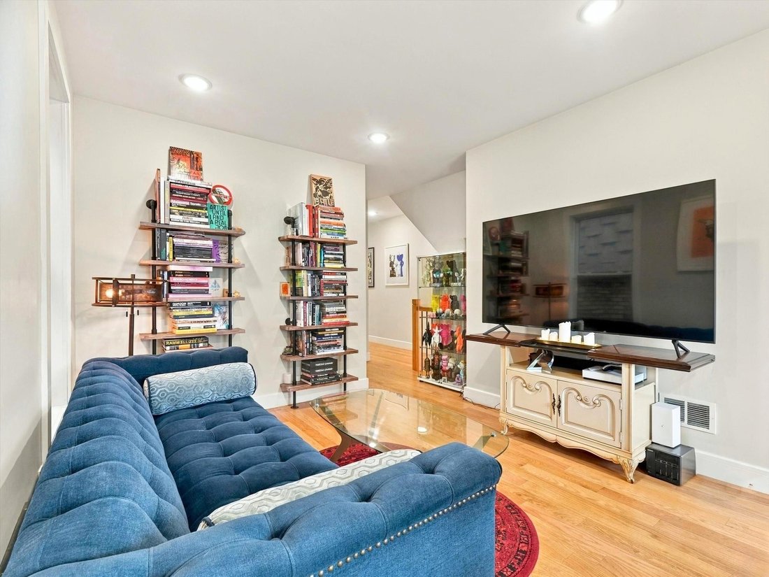 Condo in Jersey City, New Jersey, United States 2 - 19053247