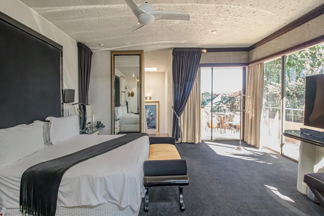 Casa a Bedfordview, Gauteng, Sudafrica 2 - 19055267