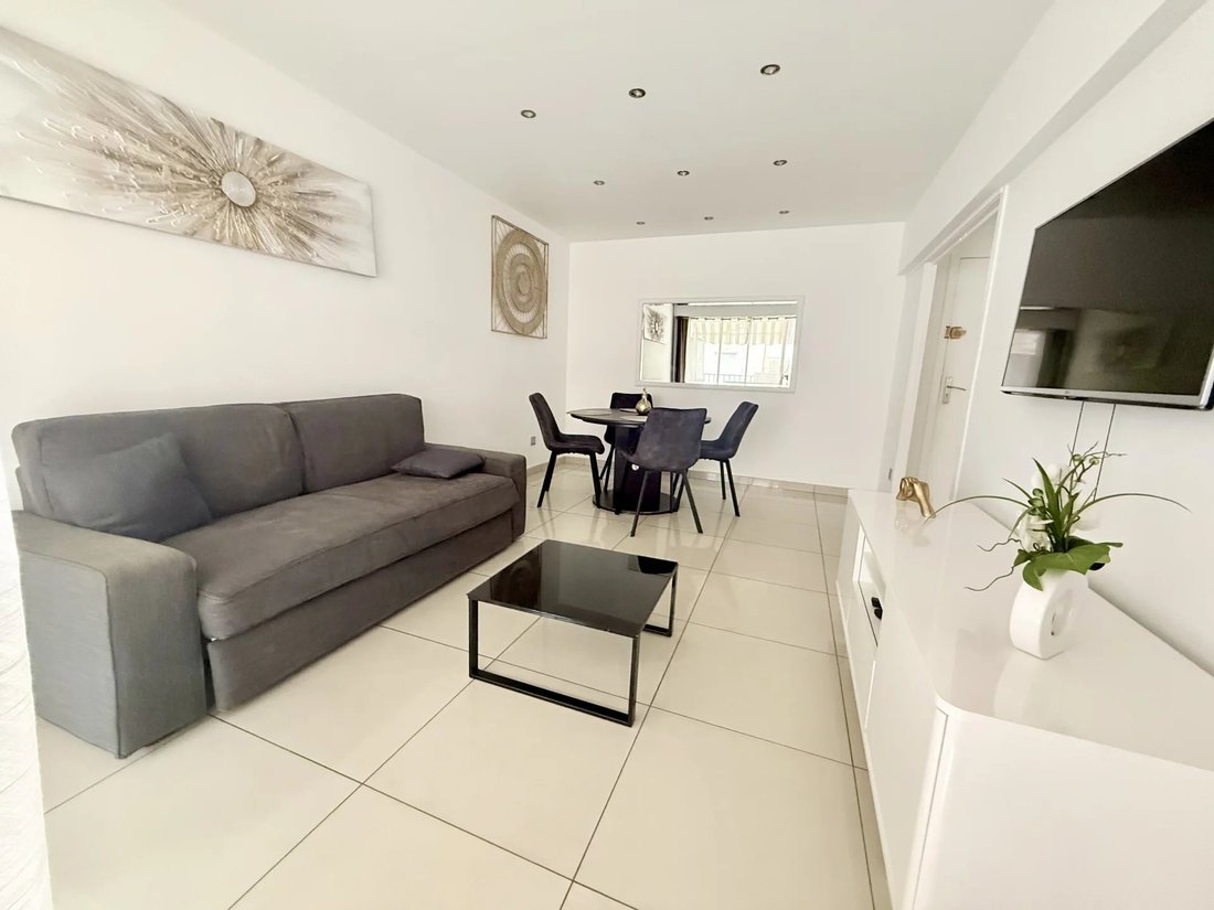 Apartamento en Cannes, Provenza-Alpes-Costa Azul, Francia 2 - 17352698