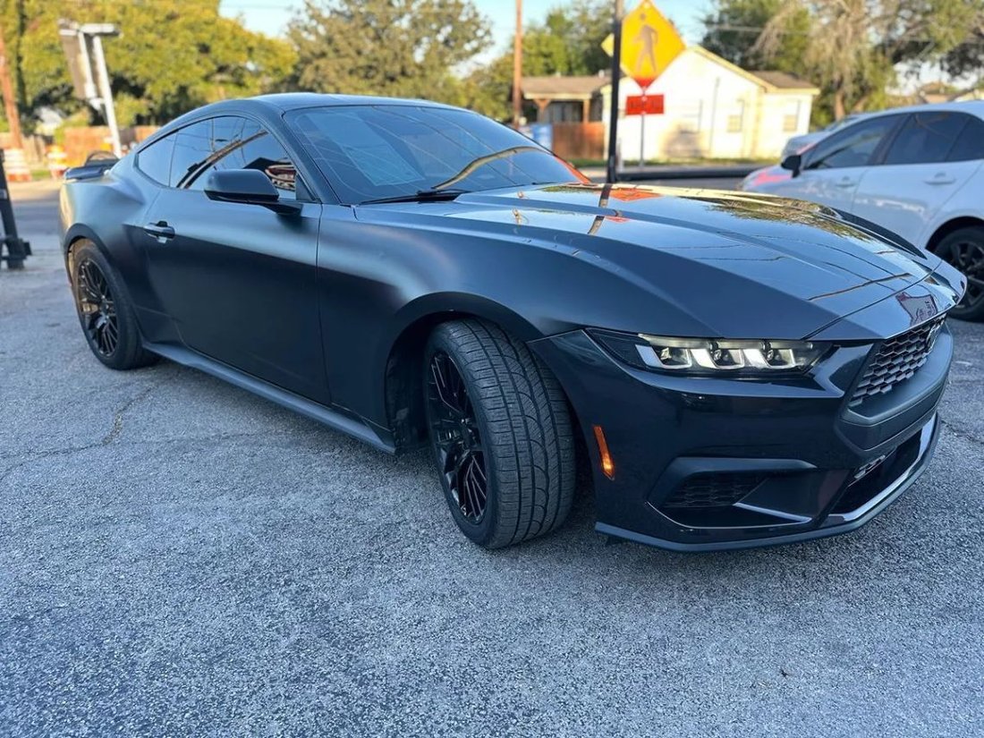 Coupe in San Antonio, TX, United States 3 - 19055714